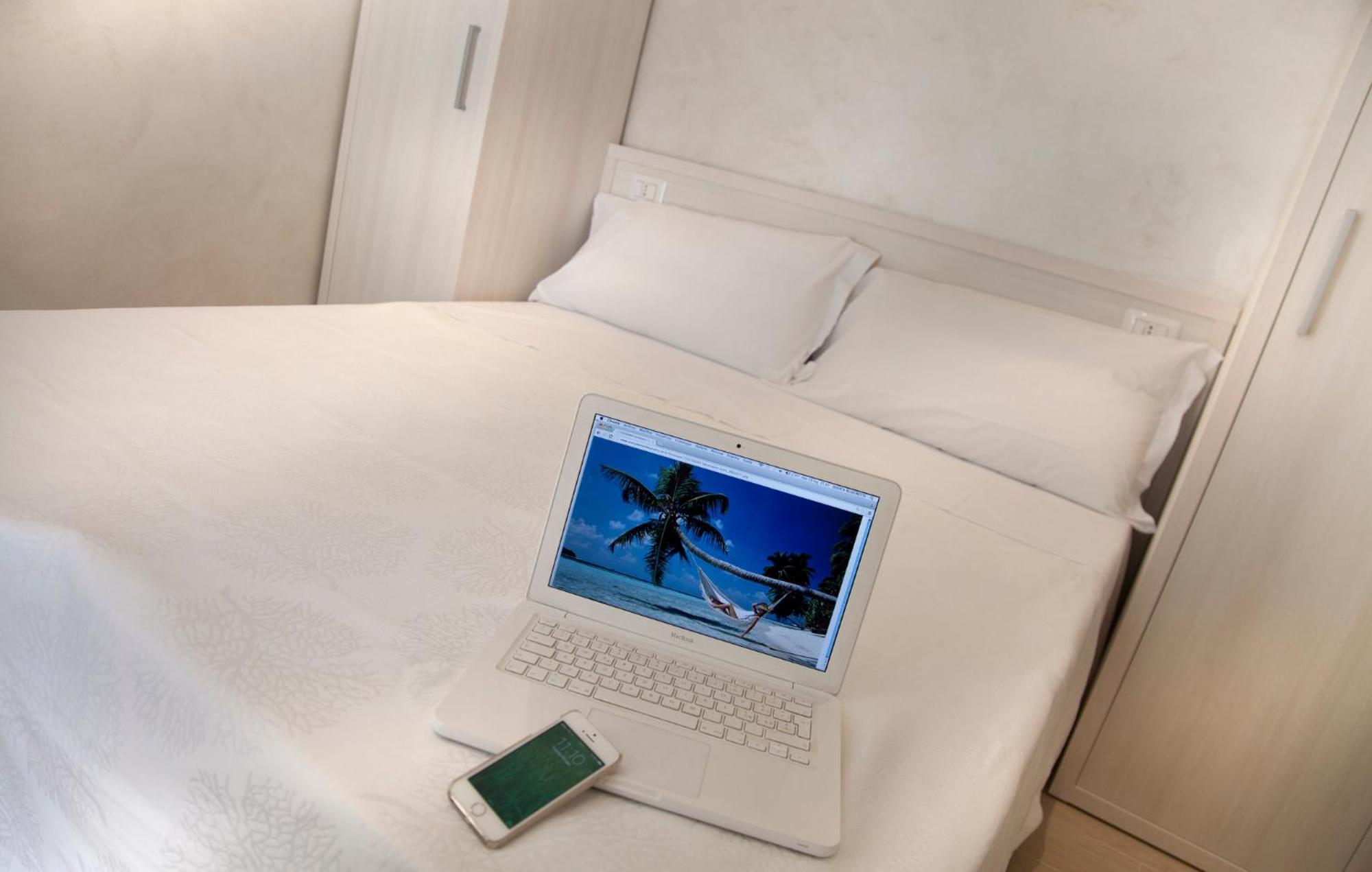 Marina Beach Suite Hotel Rimini Ngoại thất bức ảnh