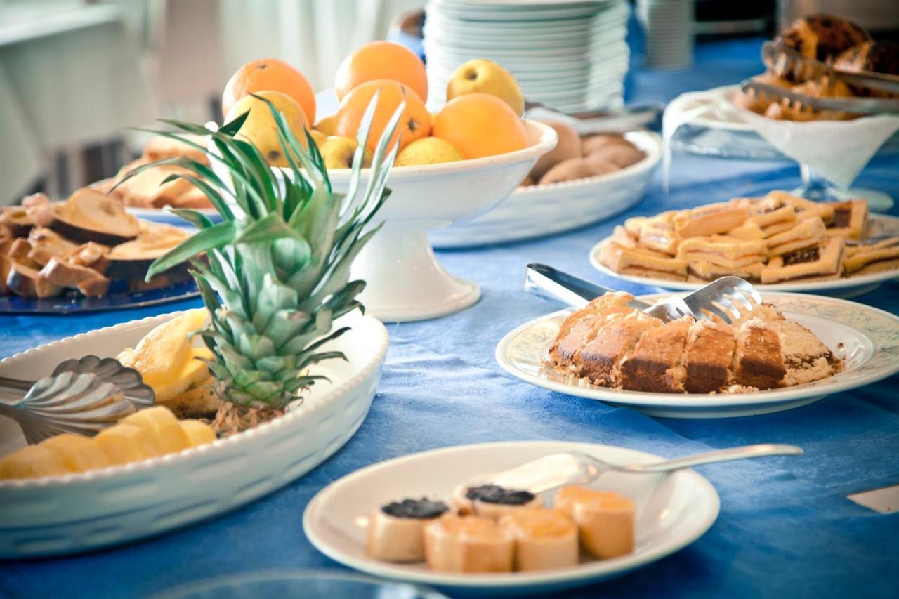 Marina Beach Suite Hotel Rimini Ngoại thất bức ảnh