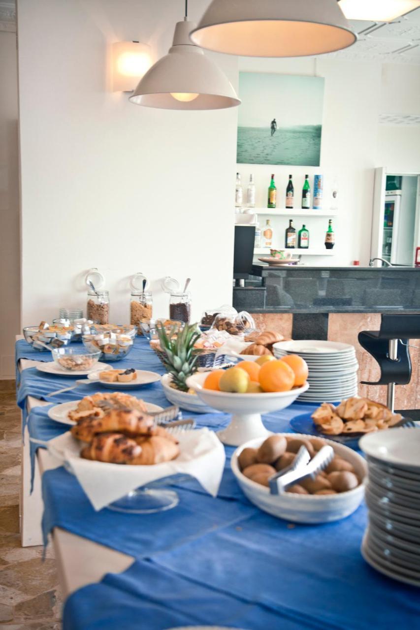 Marina Beach Suite Hotel Rimini Ngoại thất bức ảnh