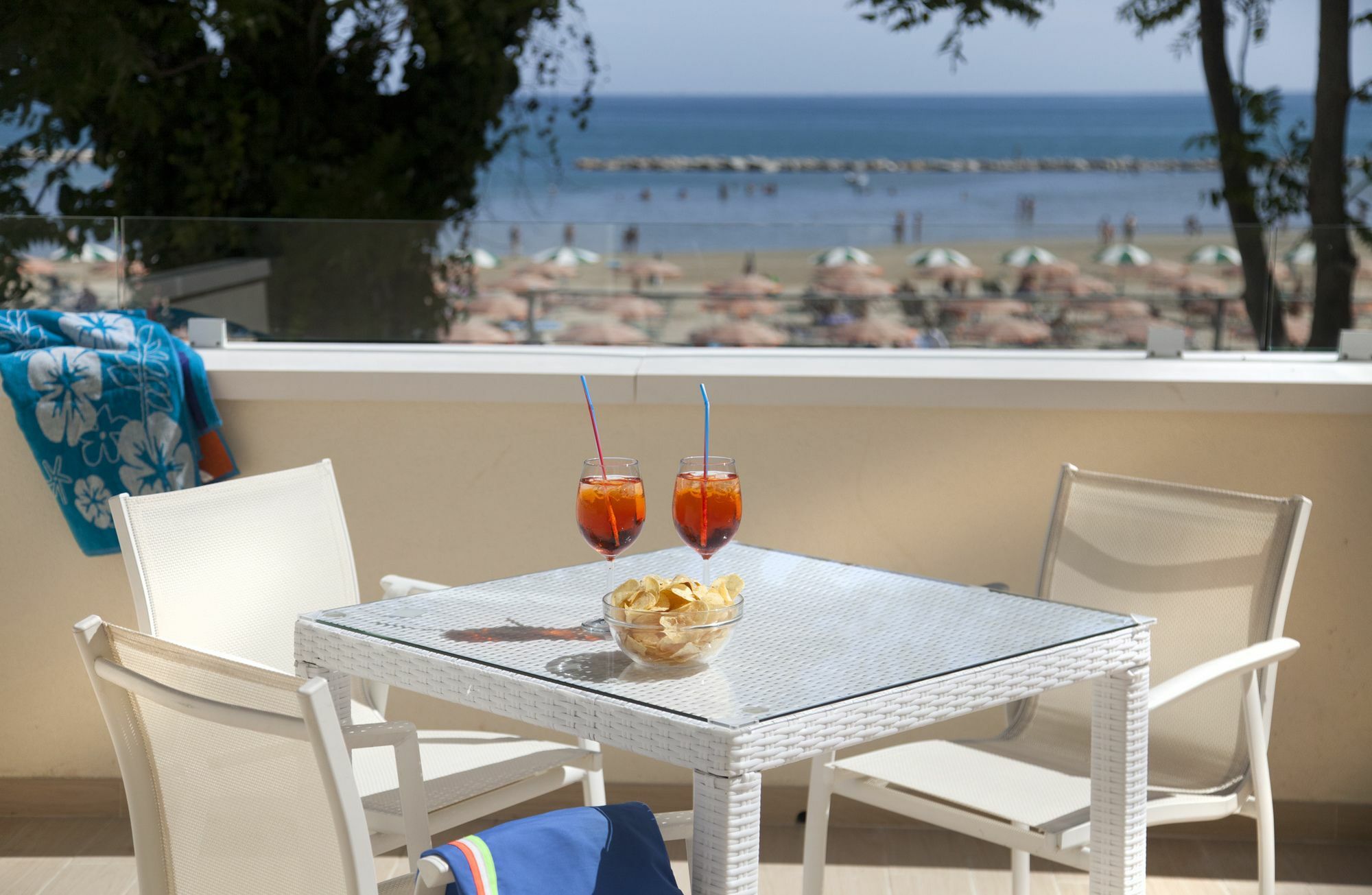 Marina Beach Suite Hotel Rimini Ngoại thất bức ảnh