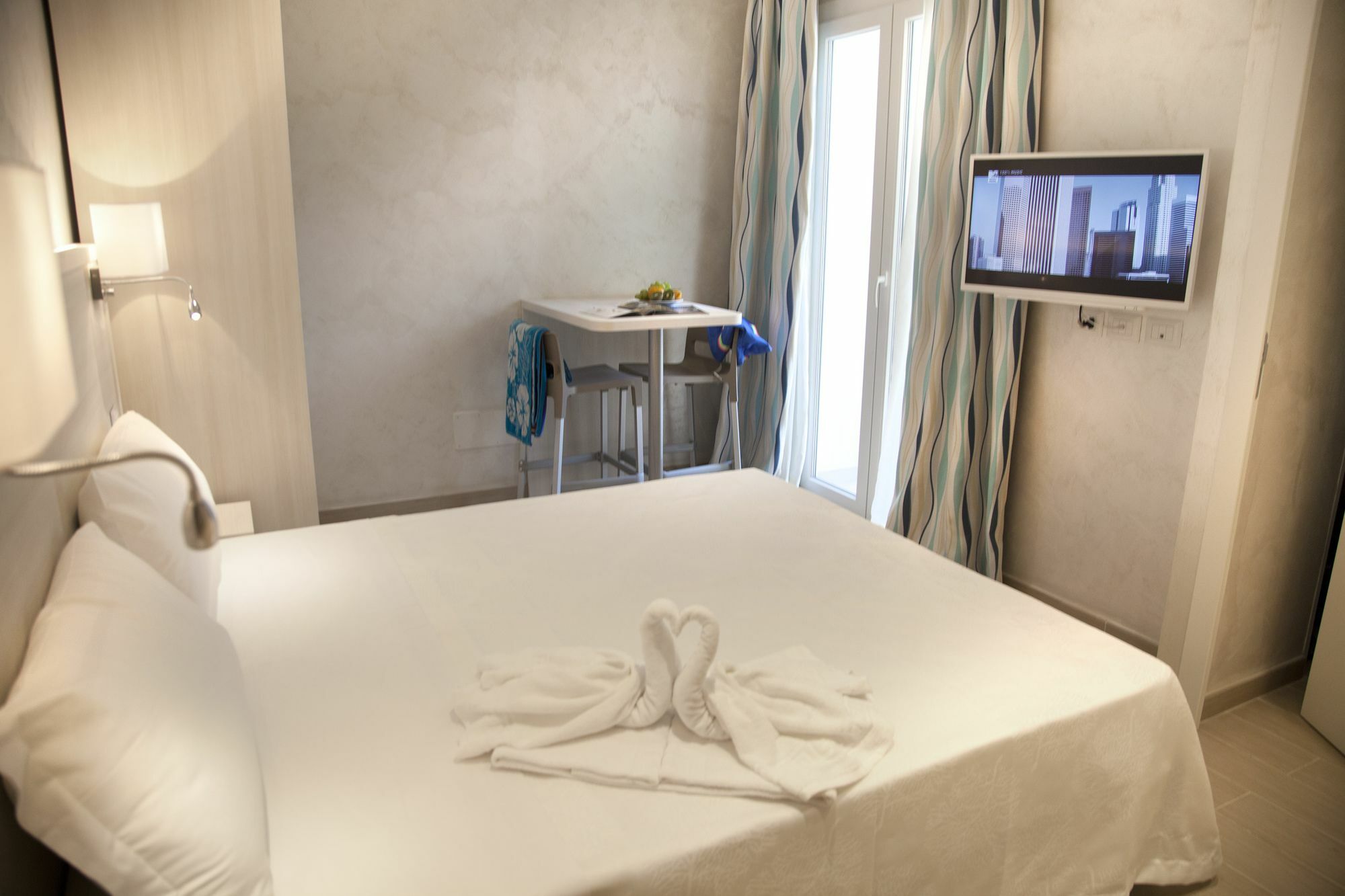 Marina Beach Suite Hotel Rimini Ngoại thất bức ảnh